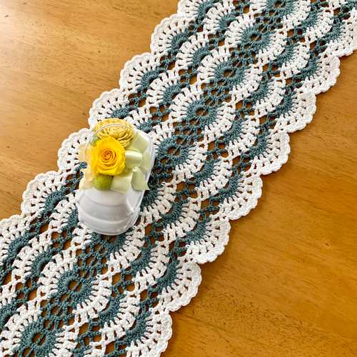 手編みテーブルランナー ハンドメイド その他インテリア雑貨