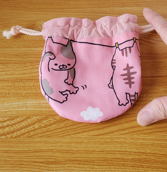 【送料無料】ミニ巾着袋　お洗濯ねこ(ピンク) 5枚目の画像