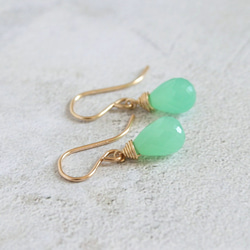 クリソプレーズの一粒ピアス｜chrysoprase 4枚目の画像