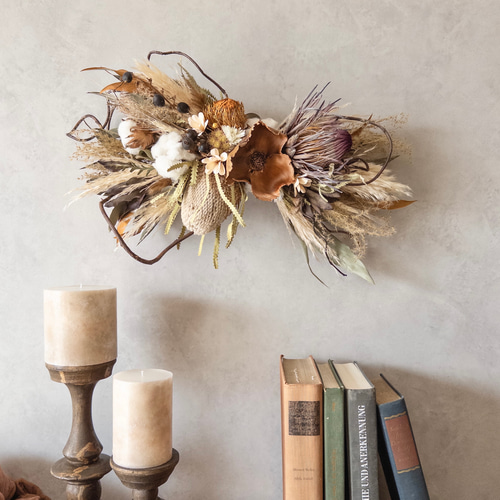 ドライフラワーの壁掛けアレンジメント/壁飾り/横長スワッグ ドライ
