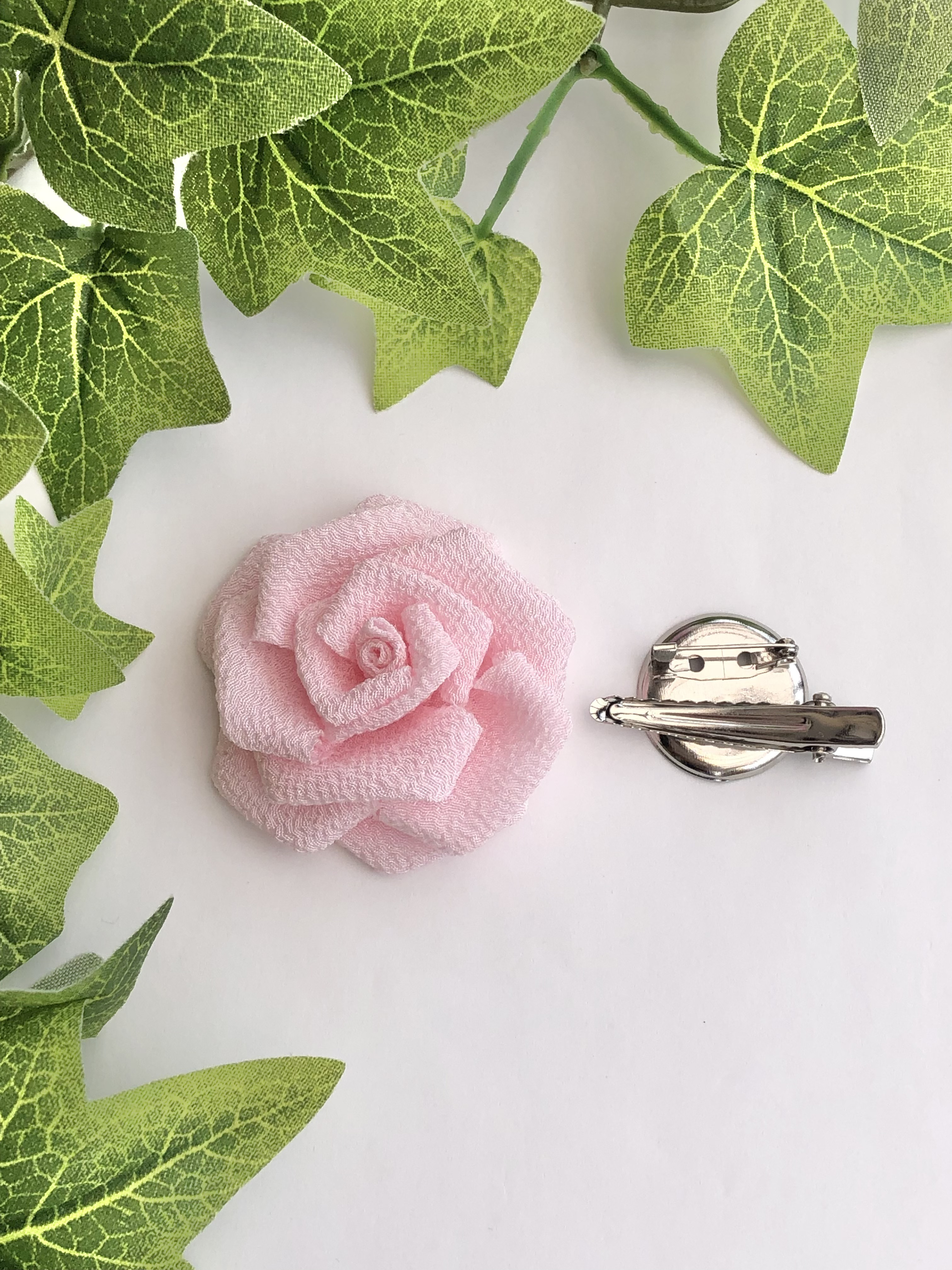 薔薇　バラ 本鼈甲ブローチ