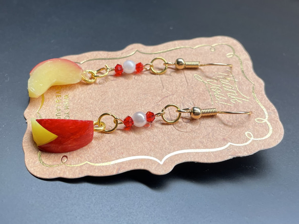 《受注生産》うさぎリンゴのピアス　フェイクスイーツ 9枚目の画像