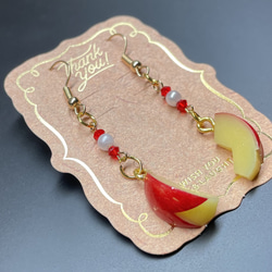 《受注生産》うさぎリンゴのピアス　フェイクスイーツ 6枚目の画像