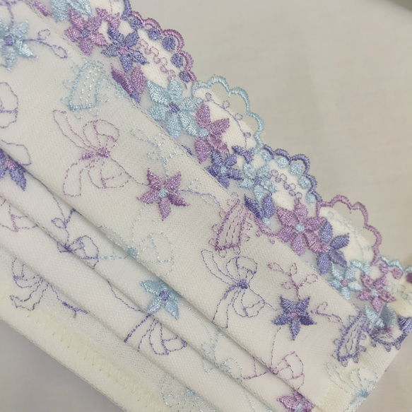 blue&purple ribon 刺繍レース　布マスク　プリーツマスク　ワイヤー入り　マスク　ノーズワイヤー 4枚目の画像