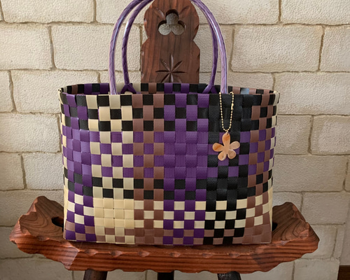 プラカゴバッグ　ハンドメイド Creema公式インスタグラムで紹介されました。ダイヤ柄ミントグリーンM