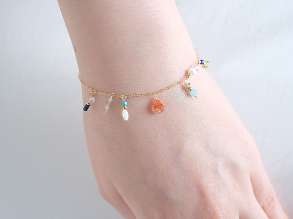 New!Orange sun stone bracelet：オレンジサンストーンチェーンブレスレット　天然石ラピスラズリ 5枚目の画像