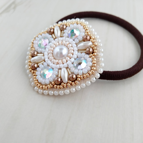 ＊オーバルビジュー　ビーズ刺繍ヘアゴム＊ オーバルビジュー ビーズ刺繍ヘアゴム＊