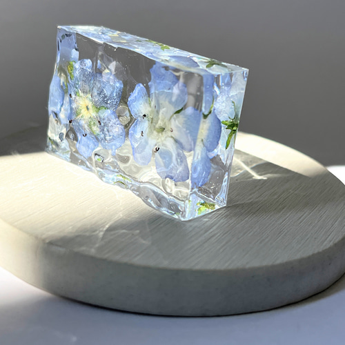 ネモフィラのオブジェ / インテリア / レジン/ 置物 / 波 / 水のかけら