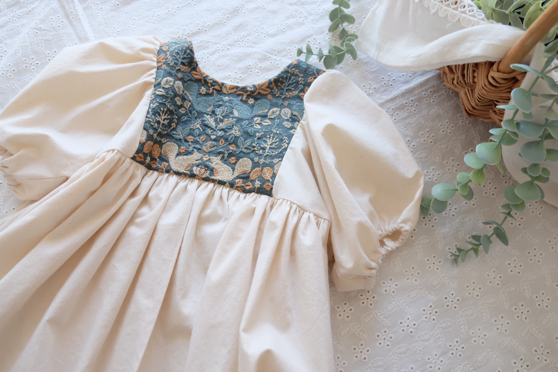 ★ChicLine★ リスゴ 刺繍ワンピース 日本未入荷☆CHICLINE☆リスゴ刺繍ワンピース (CHICLINE