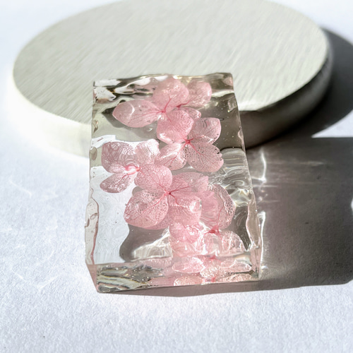 紫陽花のピンク水面☆再販 / レジン / ドライフラワー その他