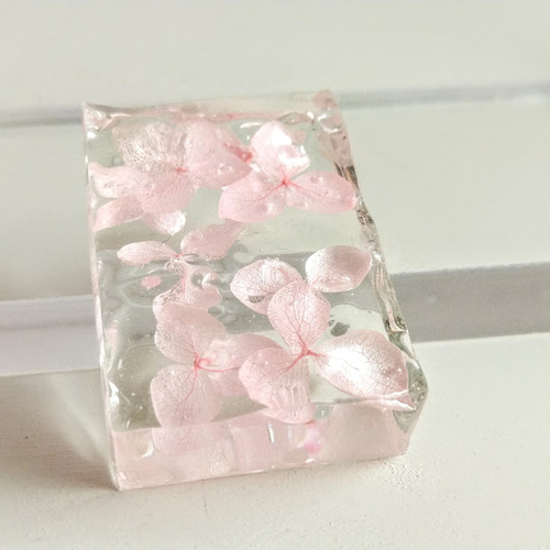 紫陽花のピンク水面☆再販 / レジン / ドライフラワー その他