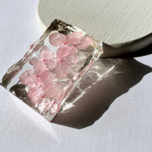 紫陽花のピンク水面☆再販 / レジン / ドライフラワー その他