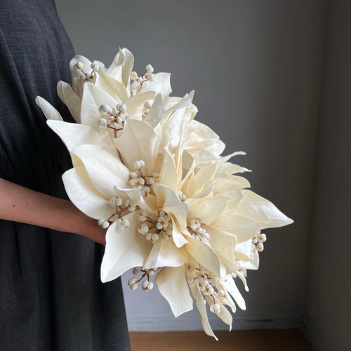 ホワイトリース タイサンボクとつぶつぶナンキンハゼ ドライフラワー