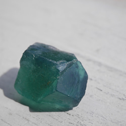 天然石約8.8g約24mmダイアナマリア鉱山産フローライト結晶原石グリーン強蛍光[dmfl-220515-03] 17枚目の画像