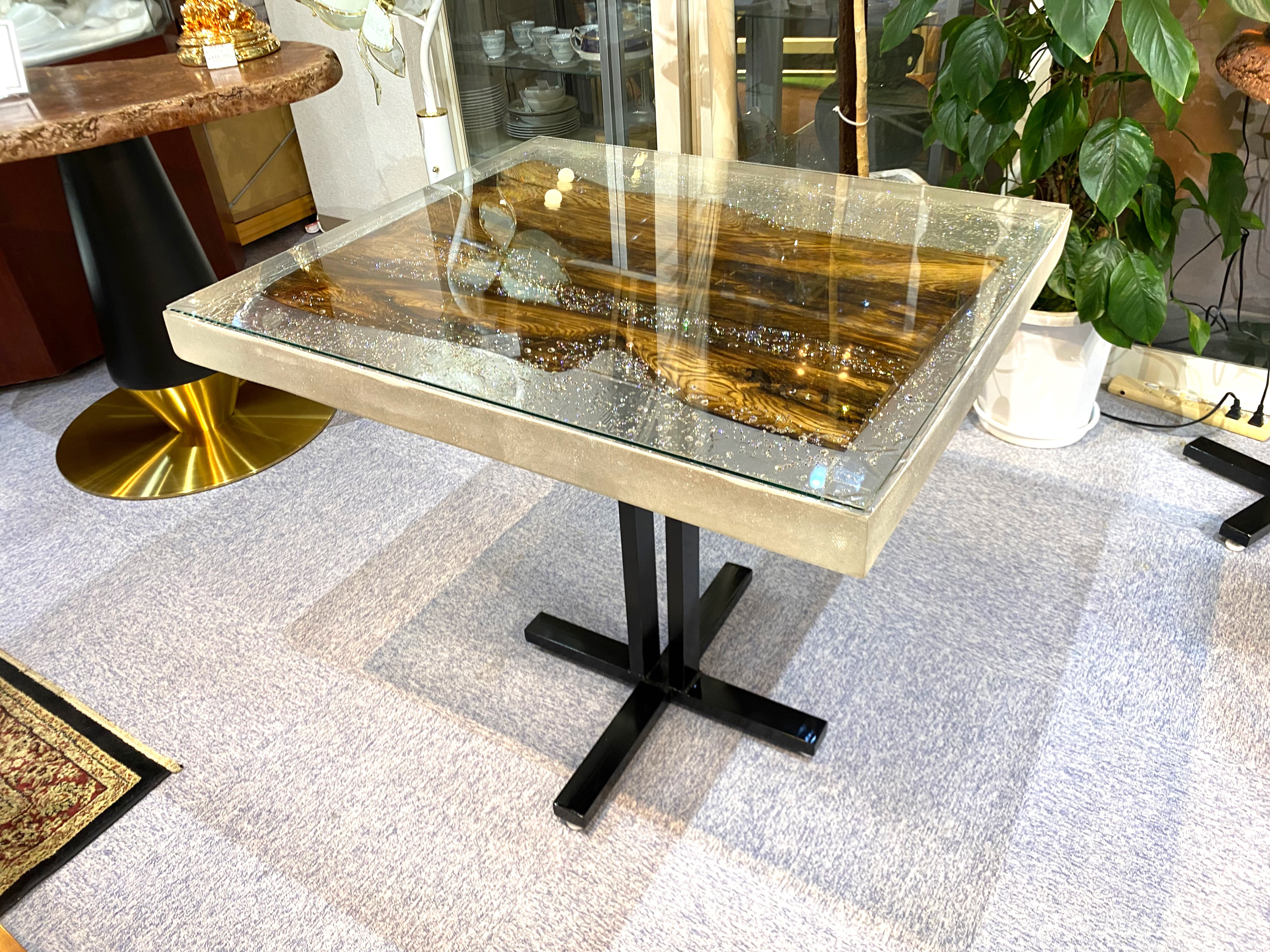 一枚板神代杉レジンテーブル ローテーブル・リビングテーブル 金井工房