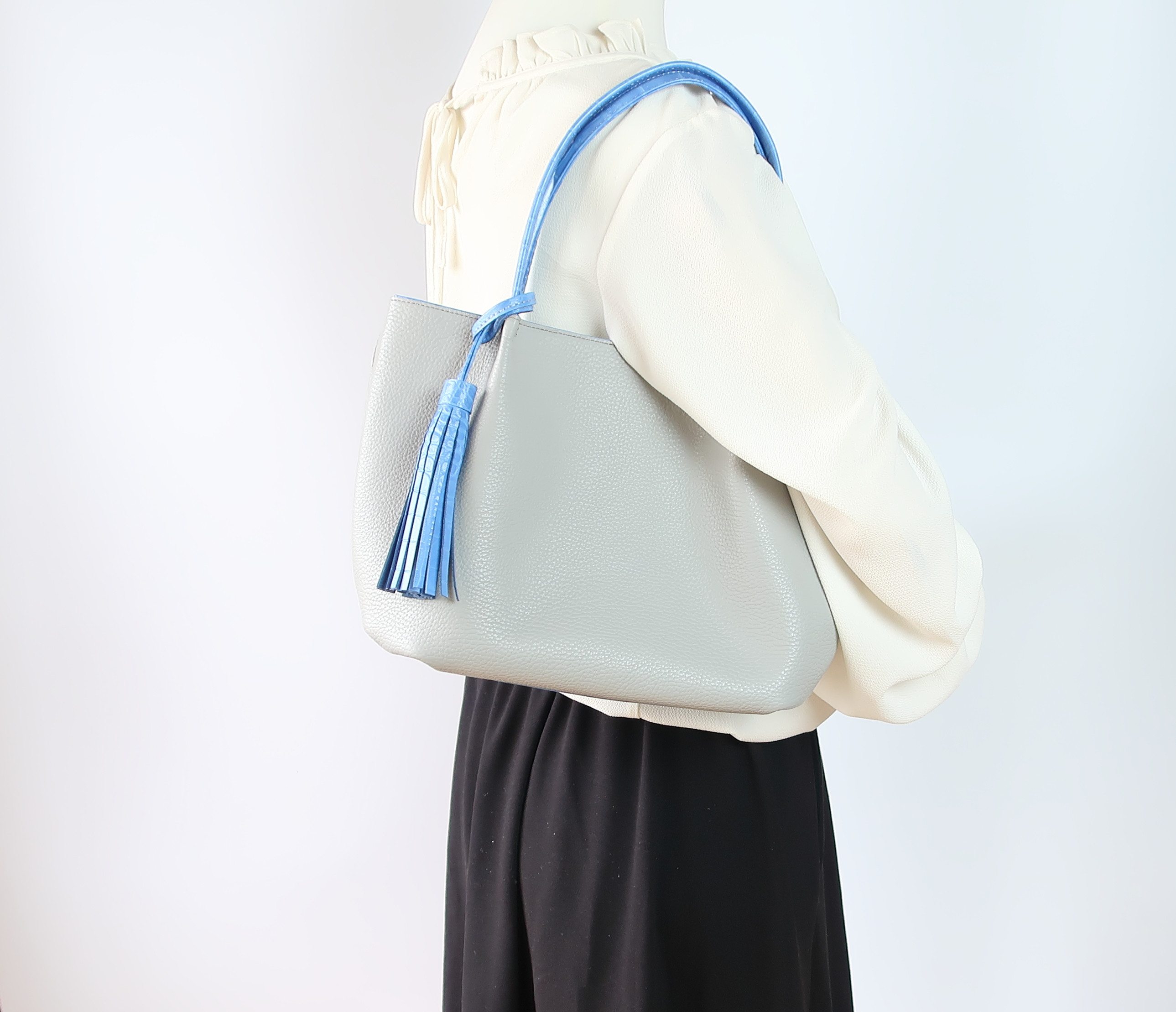 ふんわりタックトート（S)☆彡ライトグレー×ライトブルー・受注製作