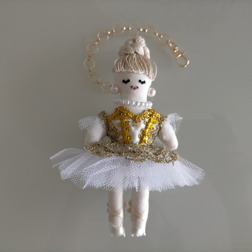 バレリーナドールチャーム☆オーロラ姫 その他アクセサリー a-alba 