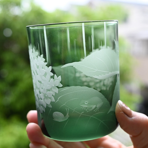 雨宿り」かえる かたつむり 紫陽花 ロックグラス サンドブラスト