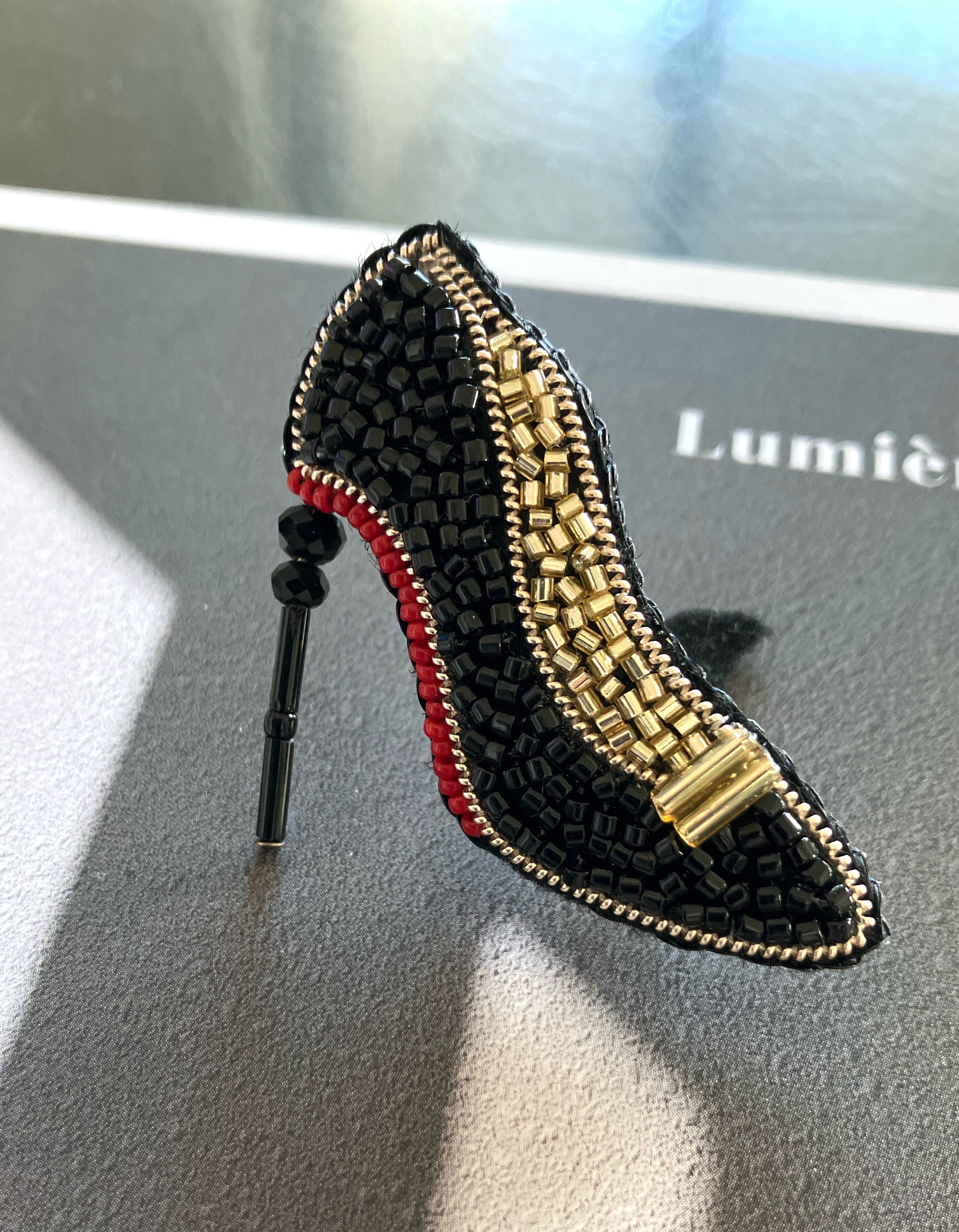FENDI ビーズ刺繍 ハイヒールサンダル FENDI ビーズ刺繍 ハイヒールサンダル 楽天市場】花柄刺繍