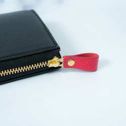鍵も入るL字ファスナー財布  | ブラックとレッドのバイカラー 3枚目の画像