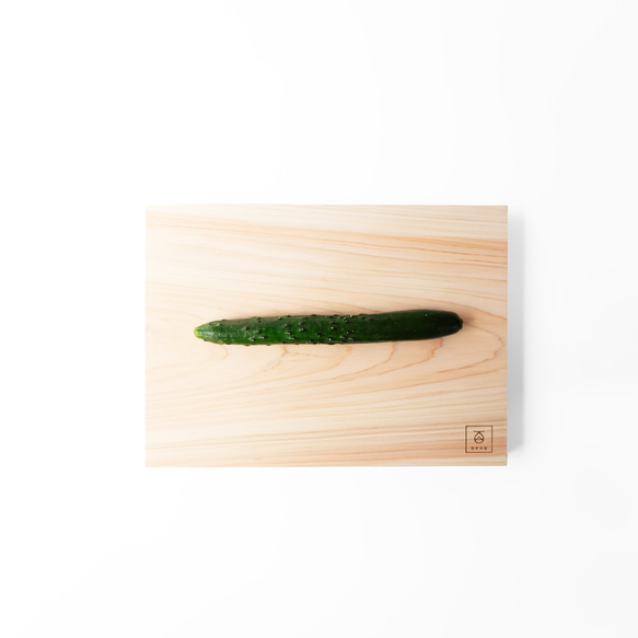 百年木材　ハレの日のまな板　檜垣-Higaki 1枚目の画像