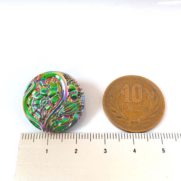 チェコガラスボタン　花と蕾　メタリックグリーン/ピンク　23mm 6枚目の画像