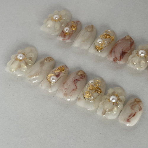 現品　オーダーネイルチップ　ニュアンスリボン推しネイルフラワーパールno.67 現品 オーダーネイルチップ ニュアンスリボン推しネイルフラワー