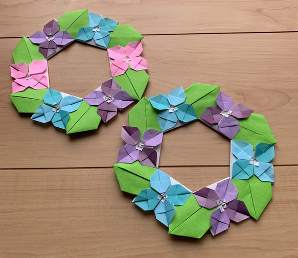 折り紙リース　専用ページ 折り紙】8枚リースの作り方／How to make Origami Wreath - YouTube