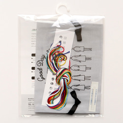 刺繍キット　ミニ巾着　2カラー　100ねえさんシリーズ【LECIEN】 8枚目の画像
