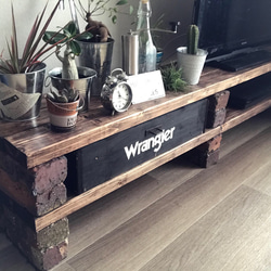 オーダーハンドメイド マガジンラック付きブルックリン調テレビボード