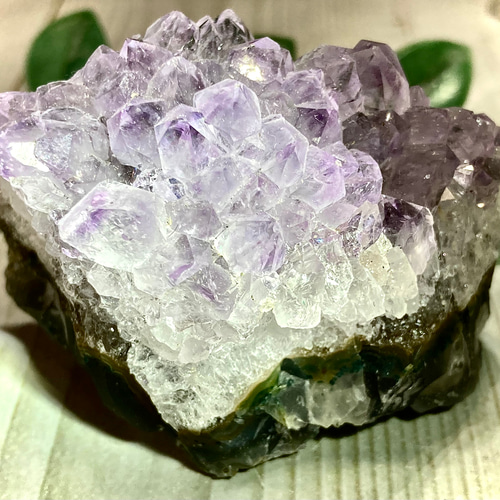 ファントム【愛の守護石♡】虹入り アメジスト クラスター 原石 ラフ