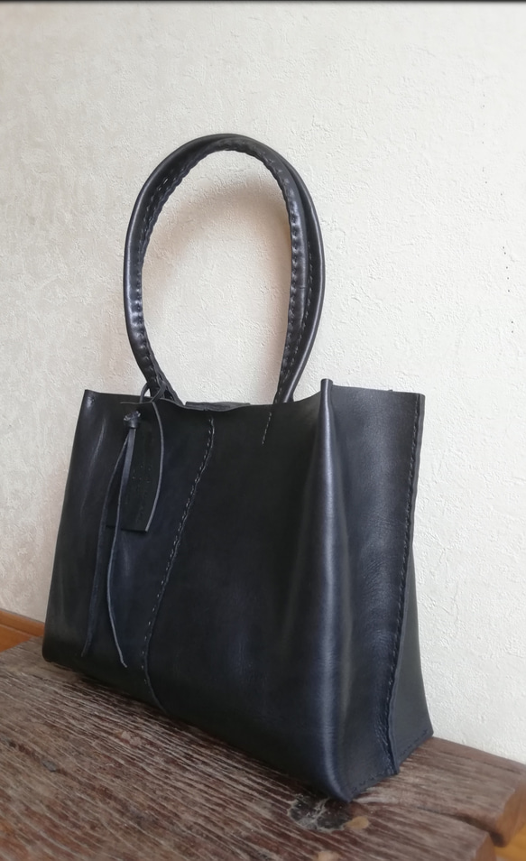 ざっくりtote　ブラック　オイルワックスレザー 3枚目の画像