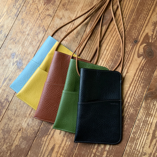 新品　アー a レザー スマホポシェット スマホショルダーストラップ スマホショルダーストラップ ポシェットやミニバッグにも使える