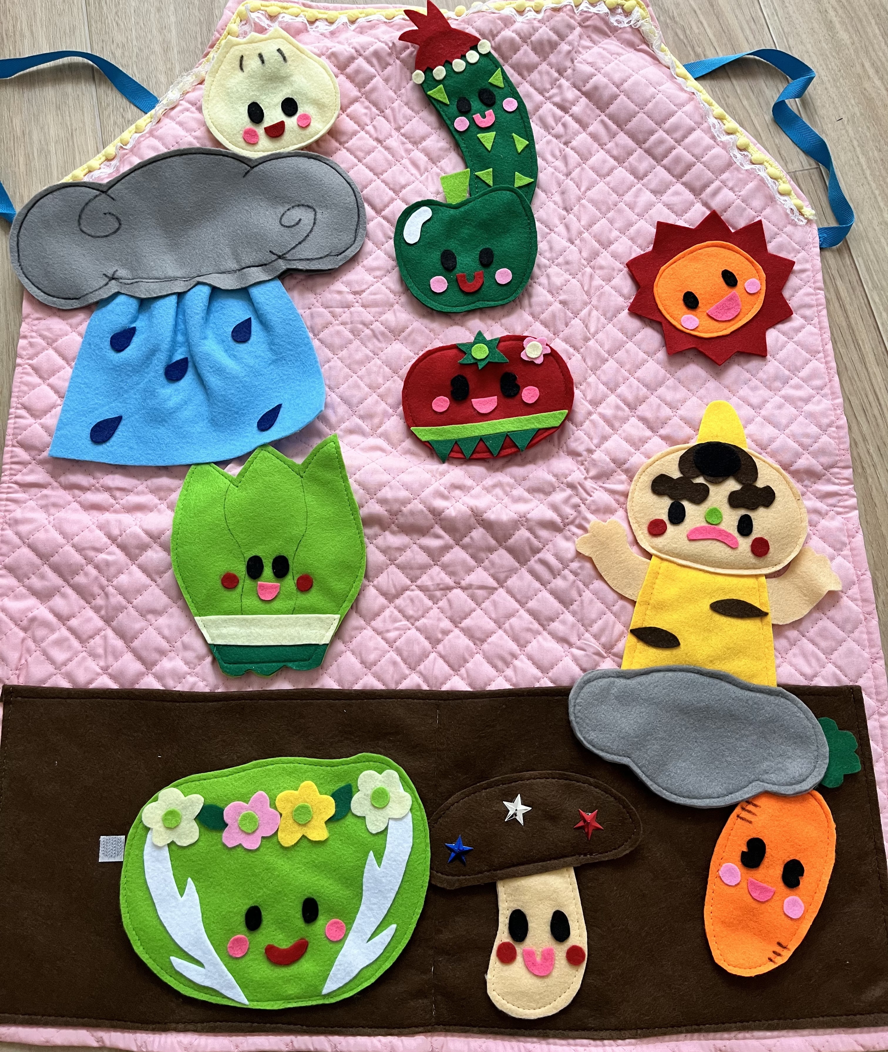 一点のみ！シアター　手袋シアター　エプロン