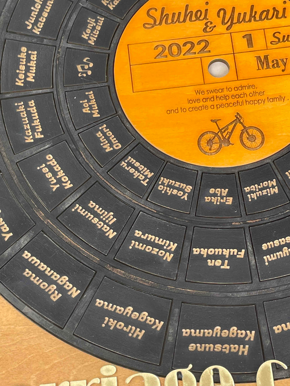 ジャンクなレコードデザインの結婚証明書 ボードサイズは40㎝×40㎝