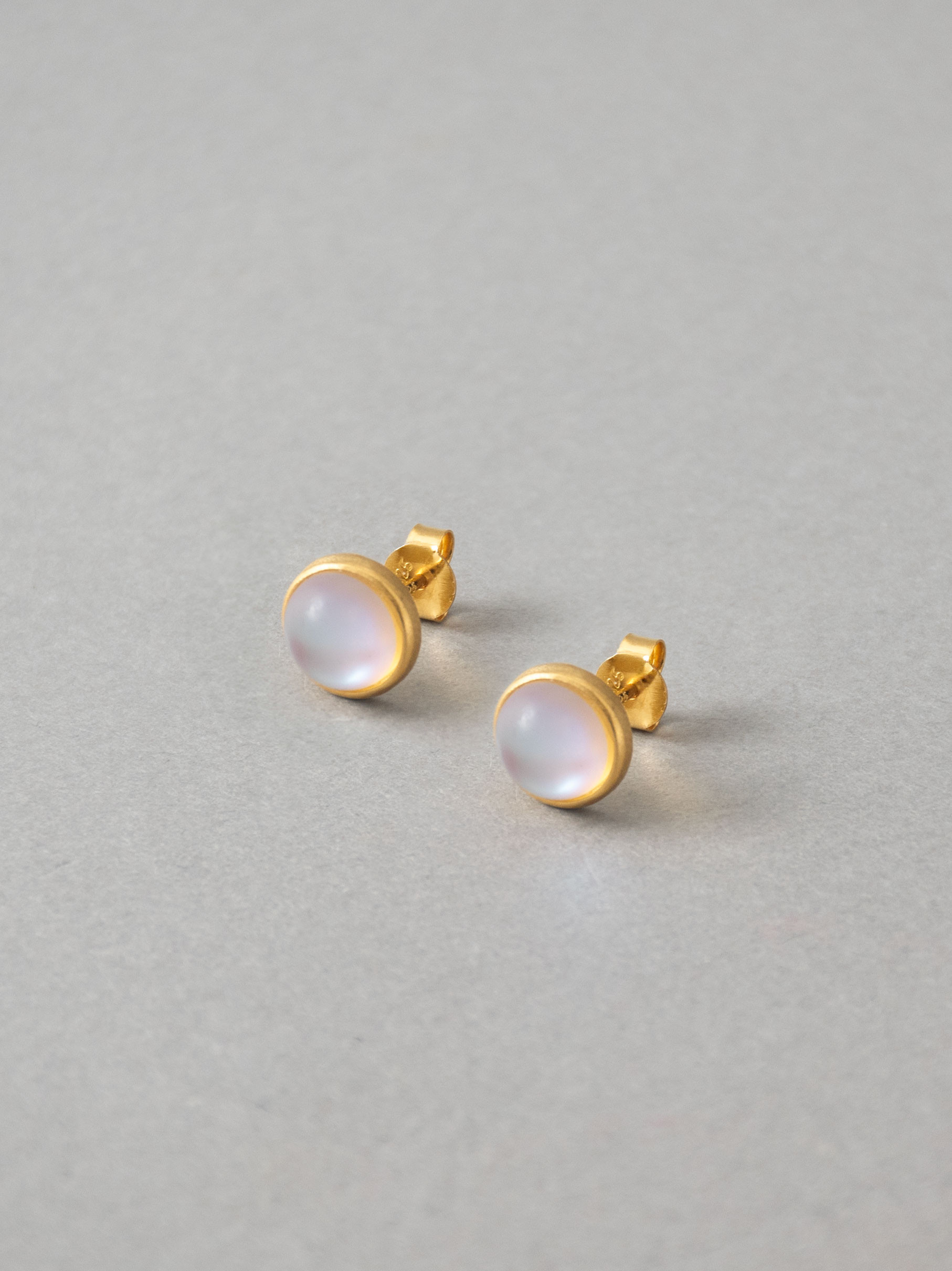 〔K18YGP〕8mm 夏色ピアス