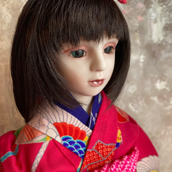 創作ビスクドール人形　黒髪の桃色のアンティーク着物の女の子 1枚目の画像