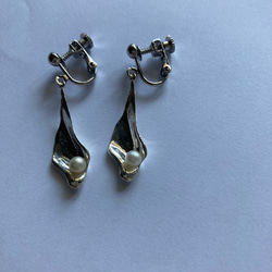 melty petal pierce/earring【silver925】パール　淡水パール　花びら　シルバー　 13枚目の画像