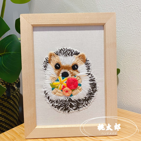 ハスの花刺繍置物 両面刺繍工芸品 手で刺繍する 置物 ハスの