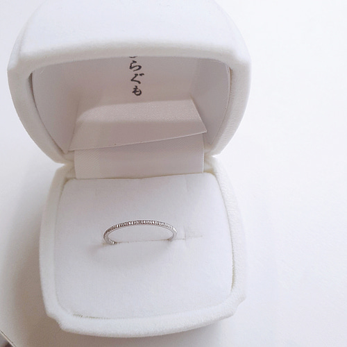 プラチナ900上品 細い指輪 プリズム 】 pt900 細い指輪 極細
