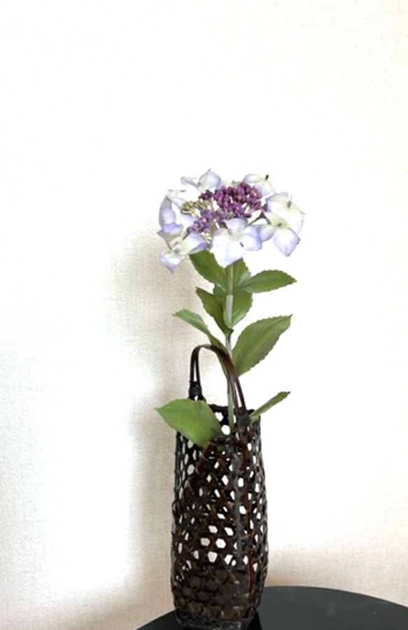 染花　紫陽花１本　　　　和洋の空間・インテリア・　夏の季節感を演出 2枚目の画像