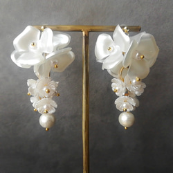 卒業式 和装 花 選べる カスタム 白 金 銀 結婚式 ウェディング ブライダルピアス イヤリング アクセサリー 1枚目の画像