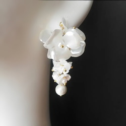 卒業式 和装 花 選べる カスタム 白 金 銀 結婚式 ウェディング ブライダルピアス イヤリング アクセサリー 10枚目の画像