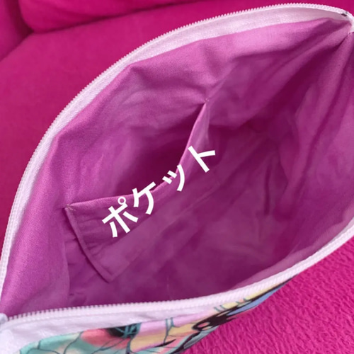 三角ポーチ キンカチョウ もり | ひよこのもり工房 WebShop