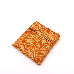 京の錦織　光峯錦織工房　日本の文様を楽しむ　波と梅の柄　ポケット財布 6枚目の画像