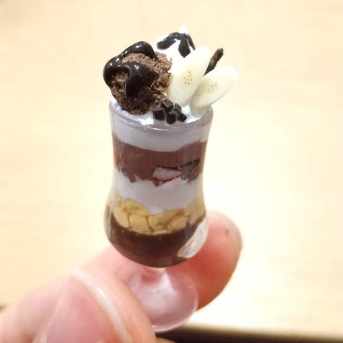 ミニチュアチョコレートパフェ その他置物 mini choco milk 通販