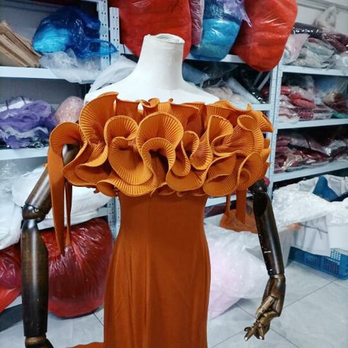 人気上昇！カラードレス テラコッタ色取り外しオフショルダー袖 色直し  