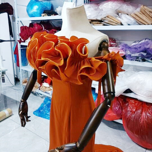 人気上昇！カラードレス テラコッタ色取り外しオフショルダー袖 色直し  