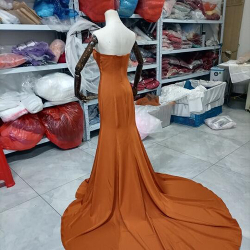 人気上昇！カラードレス テラコッタ色取り外しオフショルダー袖 色直し  