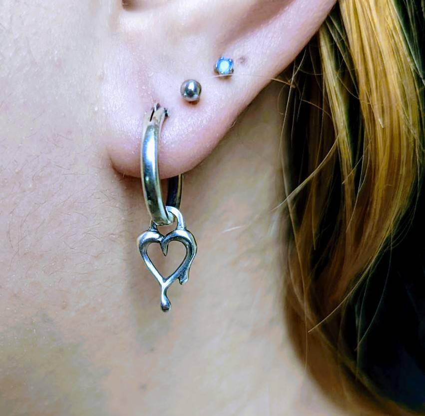 溶けハートピアスVer.1